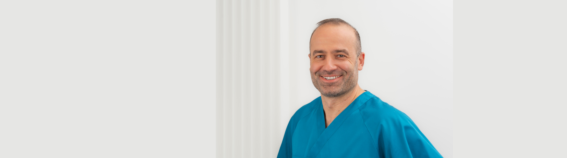 Dr. Dominik Suwelack, M.Sc. MOM | Zahnarzt Münster - Header-Bild